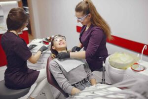 Dental Implants in Hungary at Helve tic Clinics